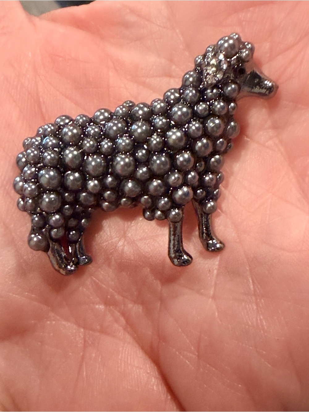 Black Sheep Pearl Bubble Brooch Gunmetal Gray